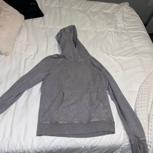 Lululemon scuba hoodie size 6